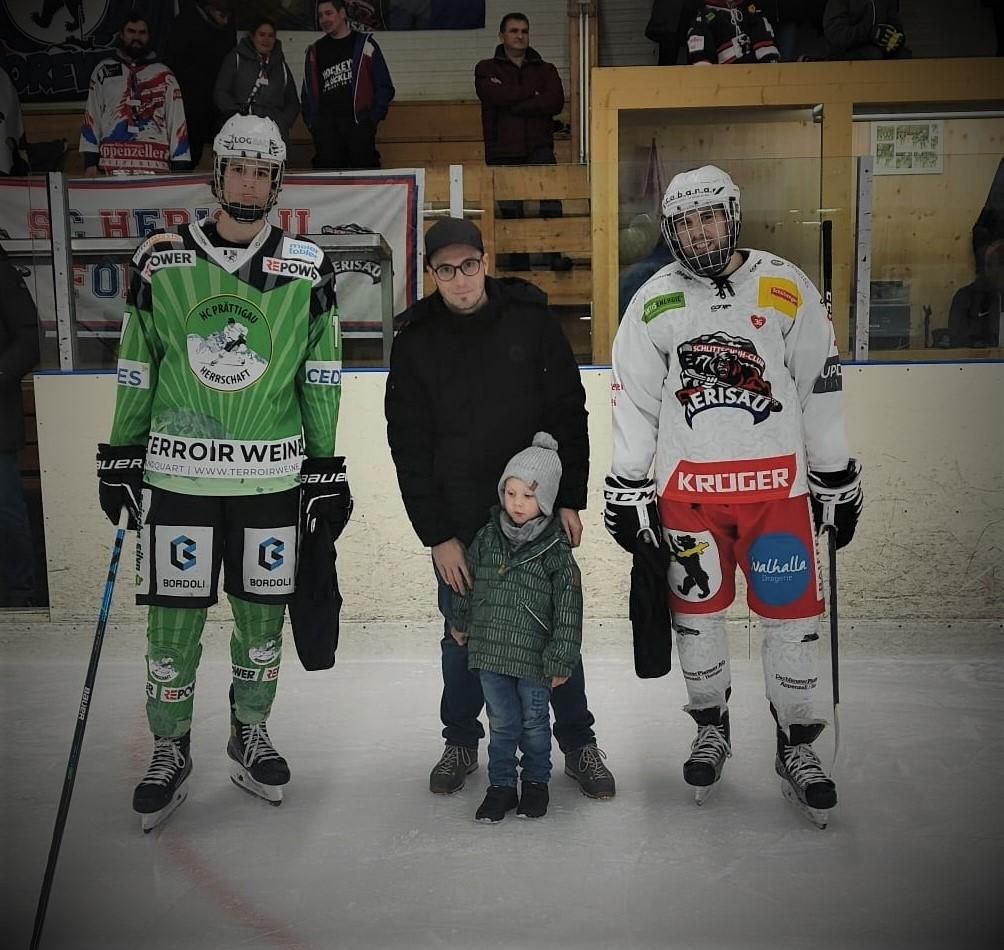 Best Player Auszeichnung Corsetto (HCPH) und Gartmann (SCH)