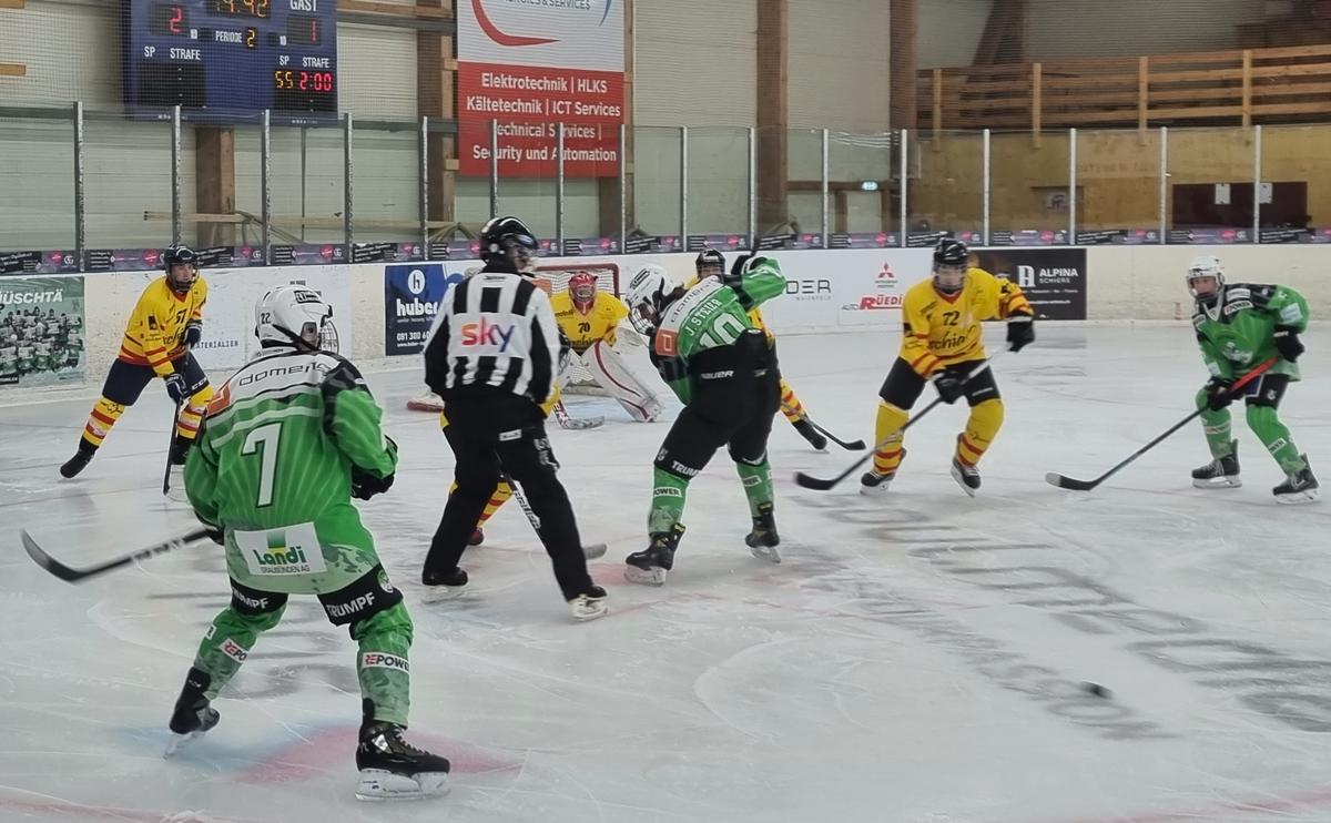 U17-AS gewinnen mit 7:2 gegen Hockey Grischun Sud