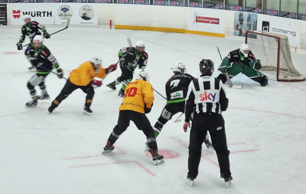 HCPH unterliegt Flims mit 7:10 Toren.
