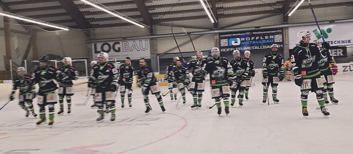 HCPH gewinnt mit 3:2 gegen White Wolves Wollerau.