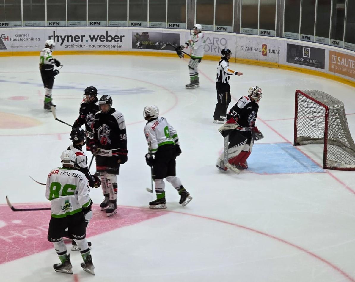 HCPH gewinnt 0:8 gegen den Glarner EC.